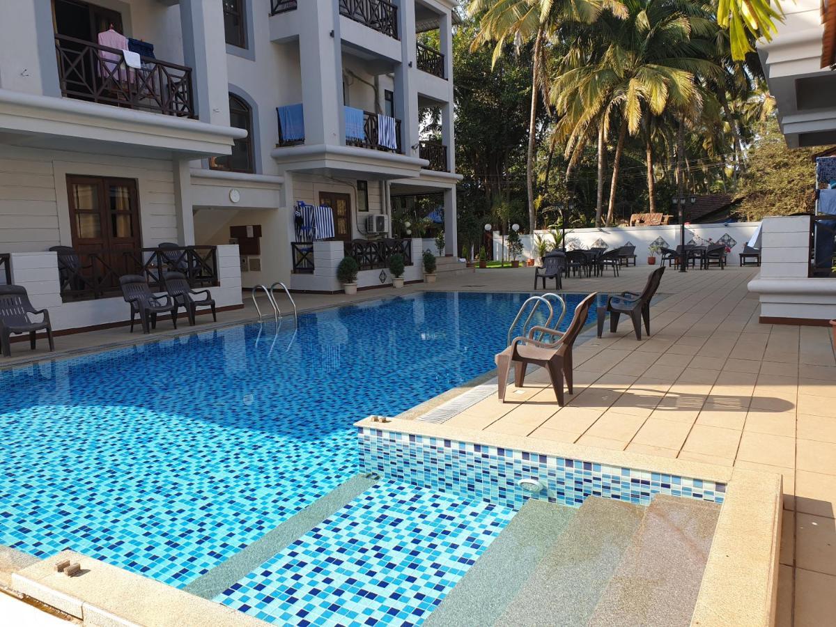 Coastal Suites Apart-Hotel โคลวา ภายนอก รูปภาพ